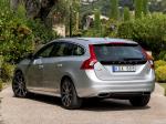 Volvo V60 D4 2013 года